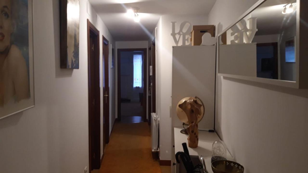 Acogedora Habitacion Centro Bilbao Esterno foto